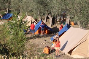 Une caravane de tente