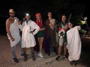 il ont des jeans les dieux grec ?